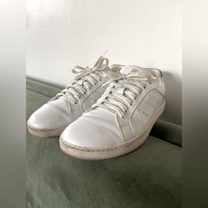 Groundies Universe Regular Women’s Barefoot White Leather Sneaker